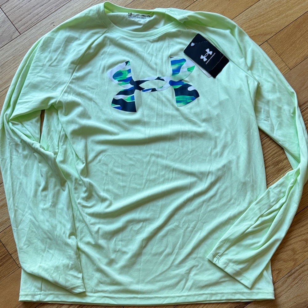 Under Armour youth XL Lime Long Sleeve Tee